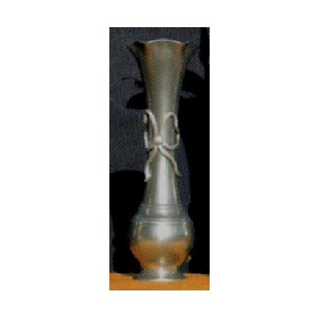 Medium vase with knot decor