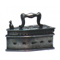 Miniature large iron n°1