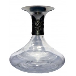 Carafe avec col en étain décor raisin