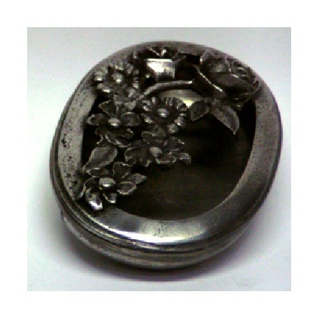 Pewter oval box with openworked flower decor