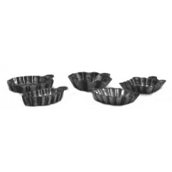 Set of 5 pewter miniature cake molds