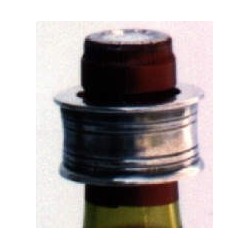 Wine bottle collar